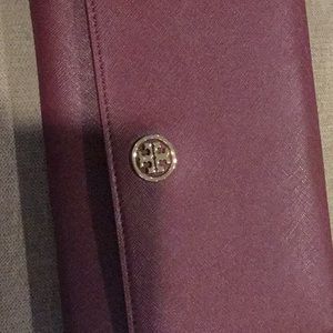Tory Burch Emerson Chain Wallet Crossbody Bag